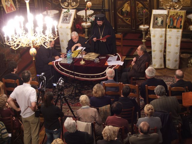 Adunarea generală extraordinară a Bisericii române din Paris a decis să treacă în jurisdicția Mitropolitului Iosif, la 10.05.2009