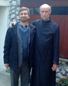 Cu Părintele Marc Antoine la parohia sa din Louveciennes